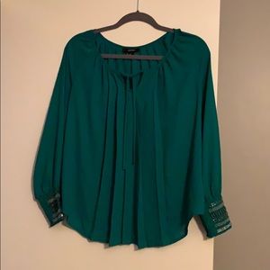 Alfani emerald blouse with beaded wrists